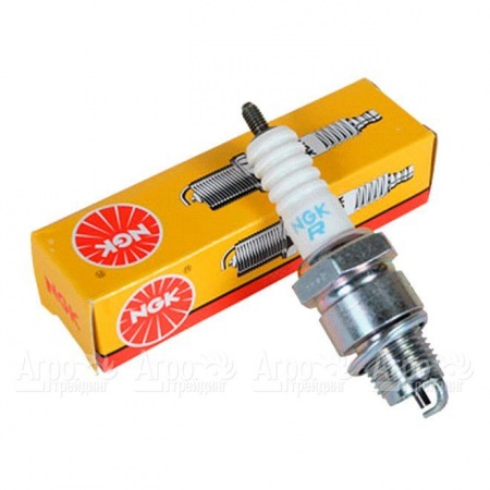 Свеча зажигания NGK BPR6ES для двигателей Honda CG135, CG160, GX160  в Саратове