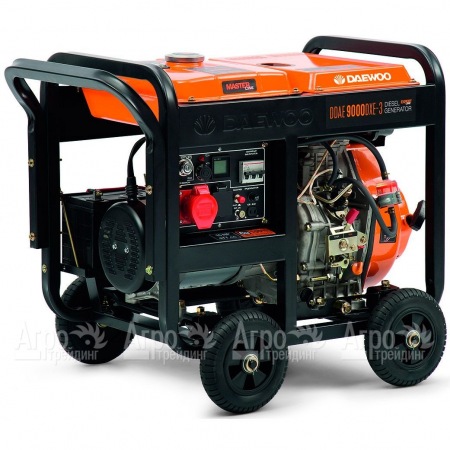 Дизельгенератор Daewoo DDAE 9000DXE-3 3.4/6.4 кВт в Саратове
