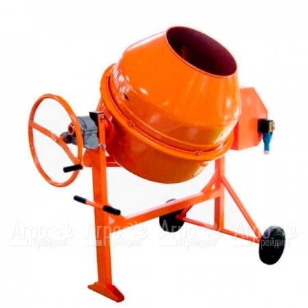 Бетоносмеситель Строймаш СБР-260В (Бетономешалка Строймаш СБР-260В)  в Саратове